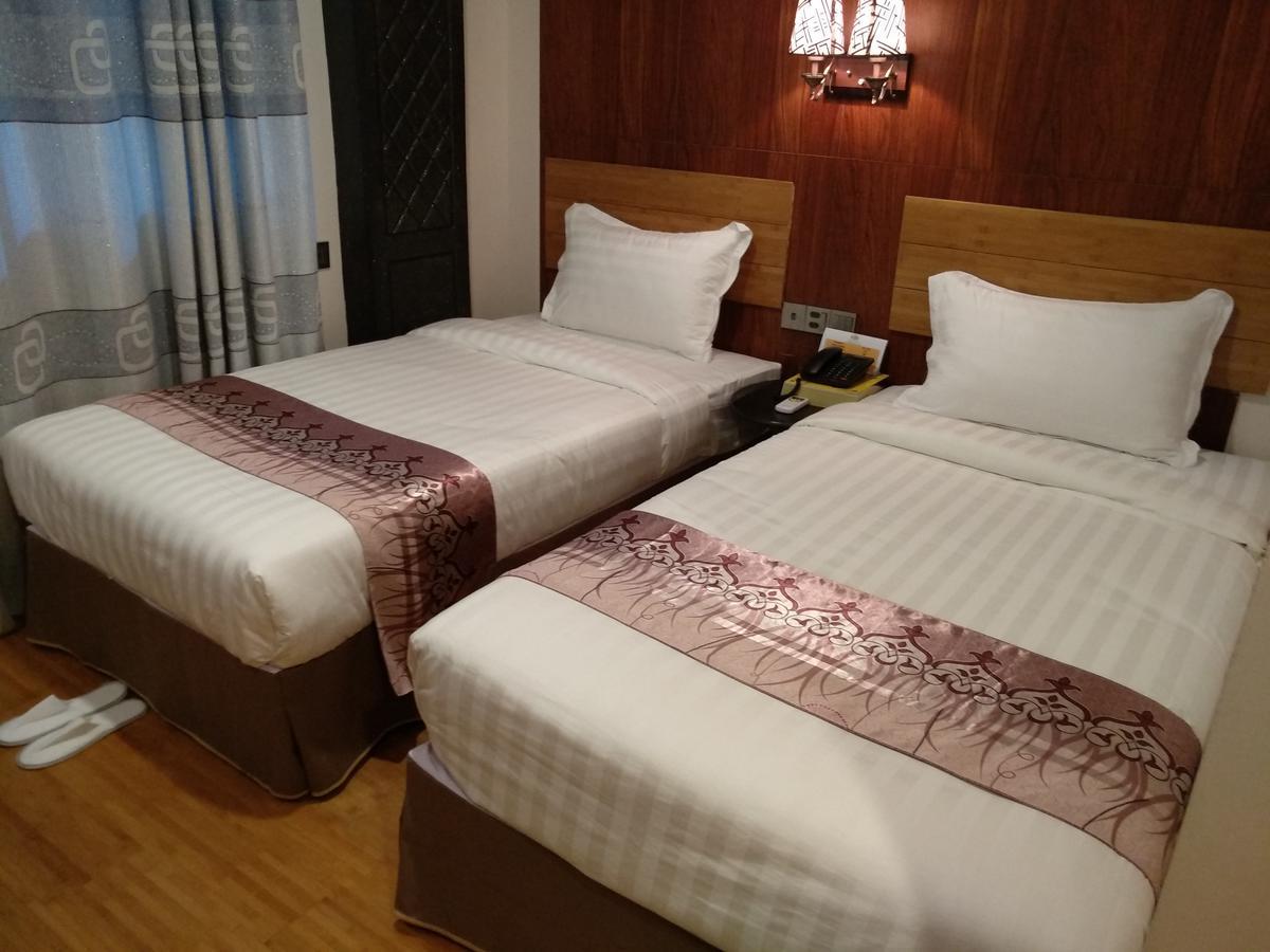 Hotel Boss - Mandalay Eksteriør billede